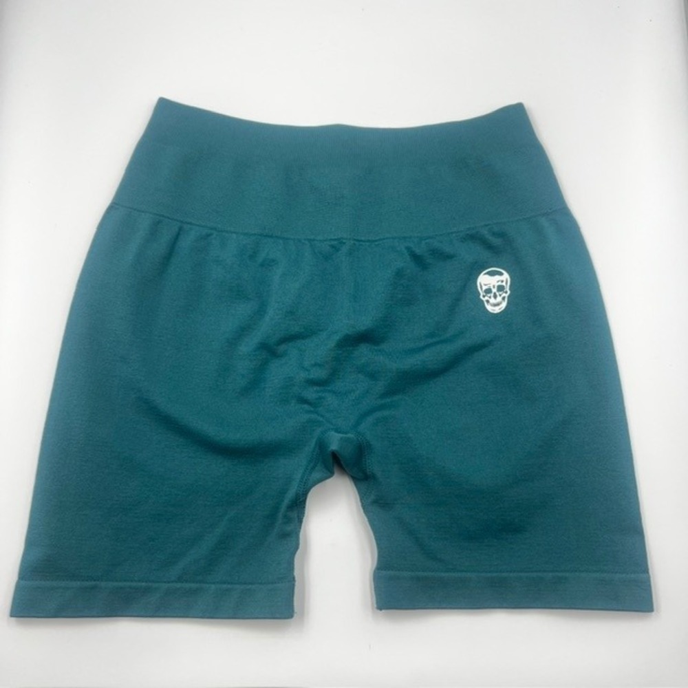 Gymreapers Women's Teal Seamless Scrunch Butt Biker Shorts Size Medium